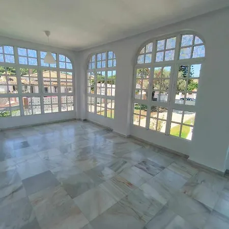 Cristal Con Piscina Privada Villa